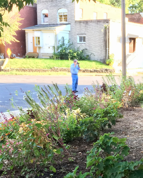 John McPheeters photographing Fountain Park